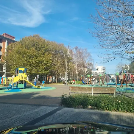 Vivienda Ideal Familias En 公寓
